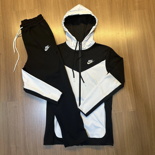 Conjunto NK Tech Fleece Sportswear branco