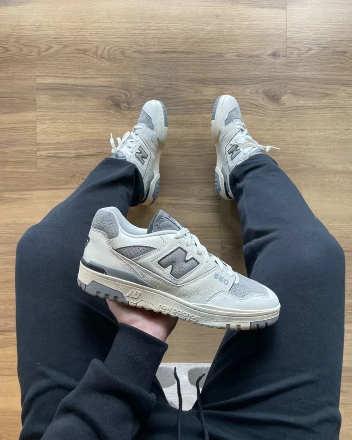 New Balance 550 Off/Cinza