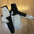Conjunto NK Tech Fleece Sportswear
