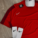 Conjunto Red NK, Tênis NK TN Plus + meia & Boné