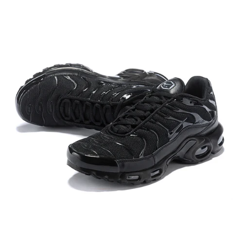 Air Max Plus TN 1 Triple Black