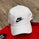 Conjunto Red NK, Tênis NK TN Plus + meia & Boné