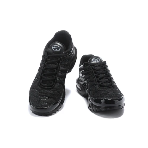Air Max Plus TN 1 Triple Black