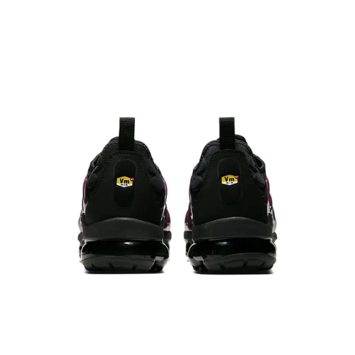 VaporMax Plus Black Noble Red
