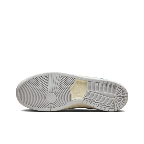 Nike SB Dunk Low Fly Streetwear Gardenia