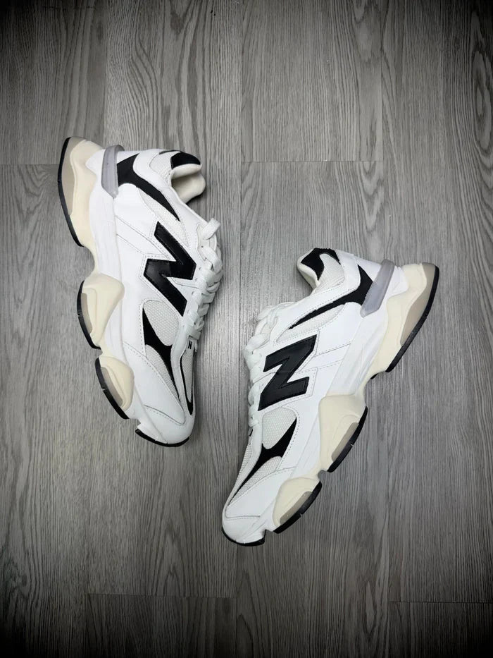 Tênis New Ballance 9060 - Branco/Detalhe Preto - Premium